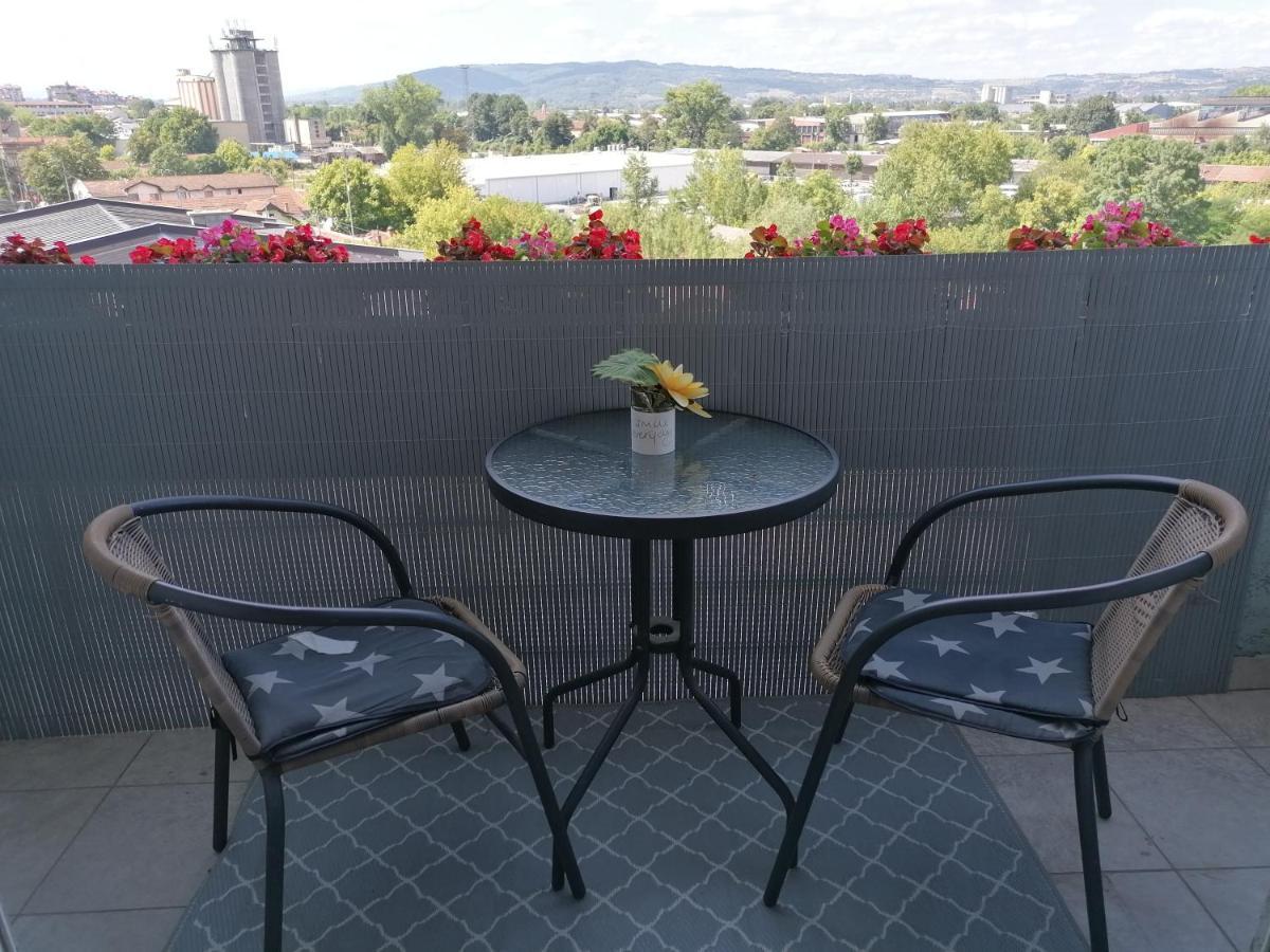 Apartman Breza Kruševac Zewnętrze zdjęcie